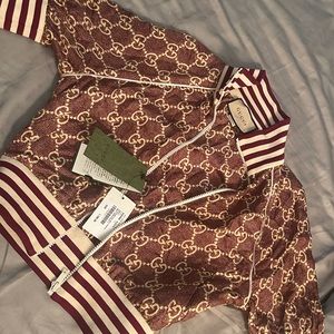 GUCCI SUPREME CROP JACKET